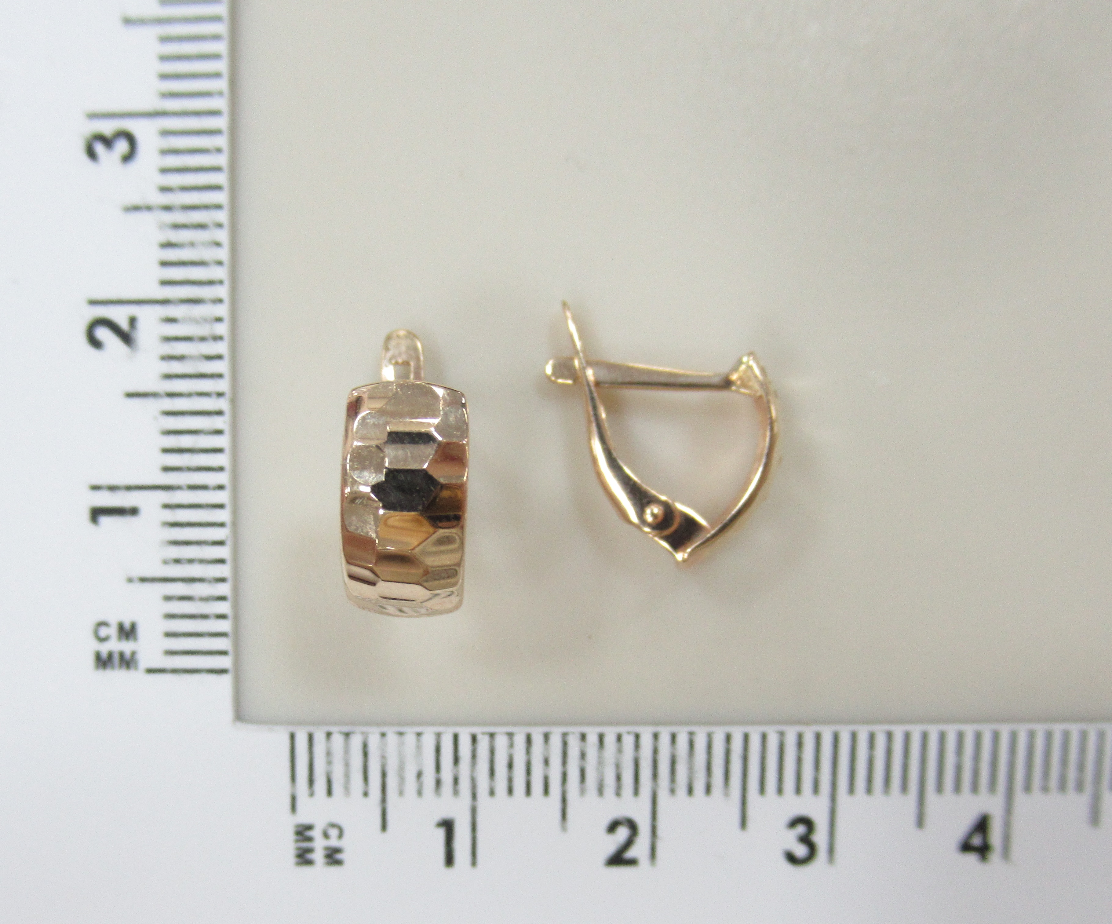 Серьги из золота